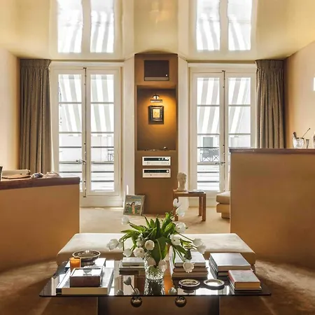 Les Cinabre Hotel